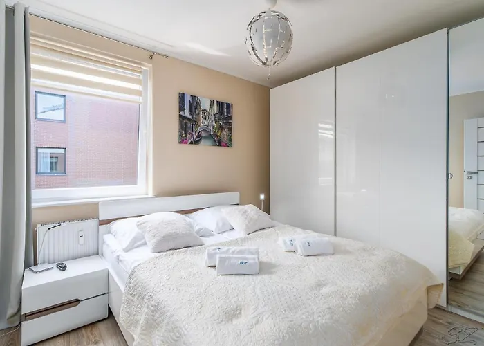 Blizej Morza 56 Z Prywatnym Garazem I Rowerami W Cenie Apartment